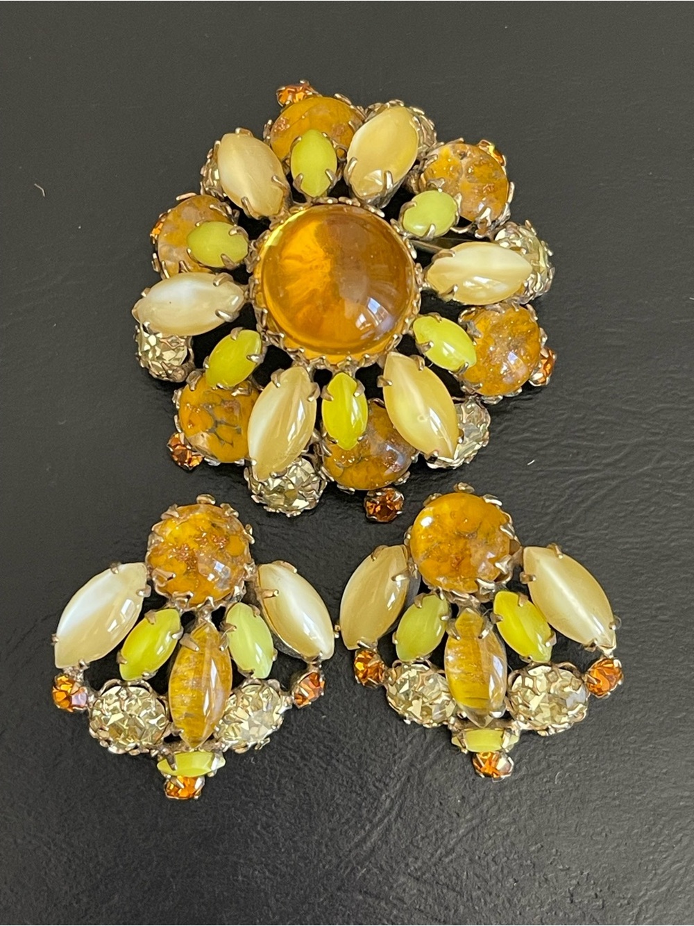 Vintage rhinestone and Givre glass Brooch and Earring Set.